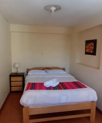 Kusi Uyacha Casa Hospedaje Habitacion 3-B Cama Matrimonial Con Bano Compartido Cusco