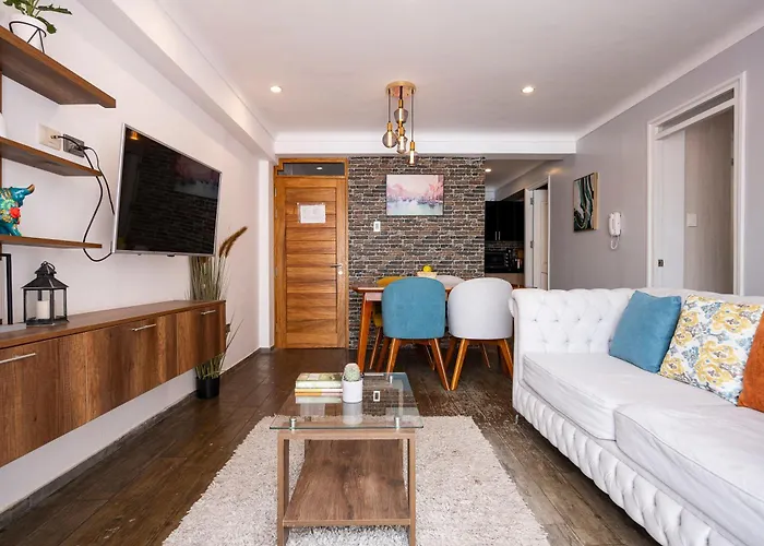 Pet friendly Town Center Apartments Urubamba
